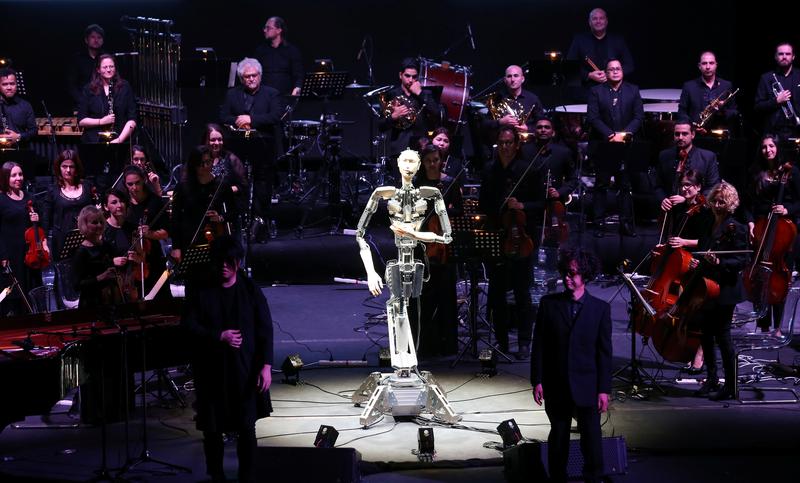 Robot Conductor